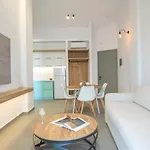 Elianthi Luxury Никиана