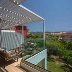 Elianthi Luxury Апартаменты *