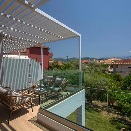 Elianthi Luxury Apartment *