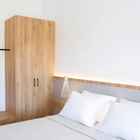 Elianthi Luxury * Nikiana