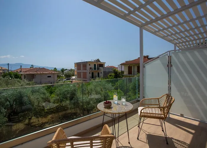 Elianthi Luxury Apartament *