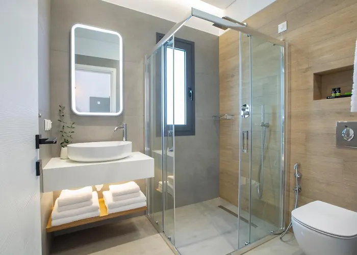 Elianthi Luxury Nikiana