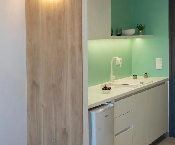 Elianthi Luxury Apartment *