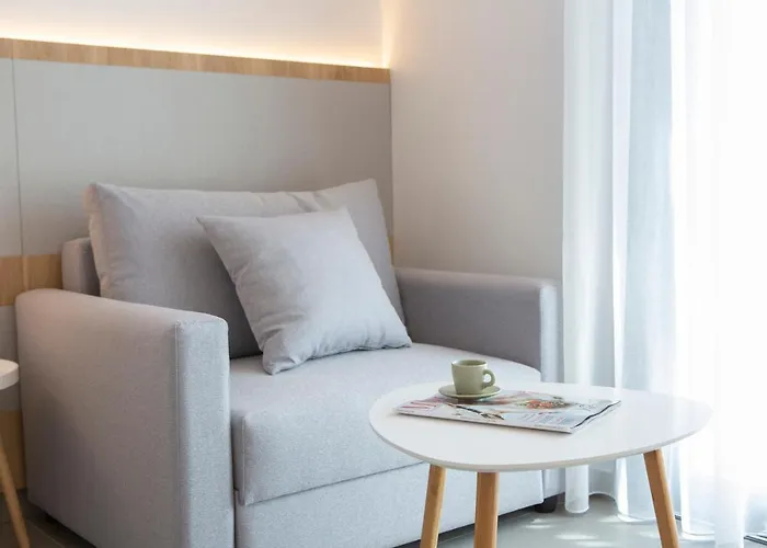 Apartment Elianthi Luxury Nikiana