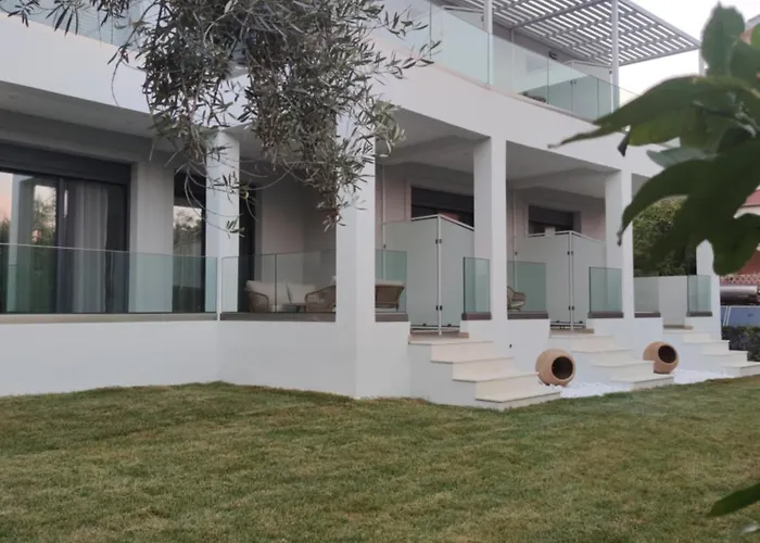 Apartment Elianthi Luxury Nikiana